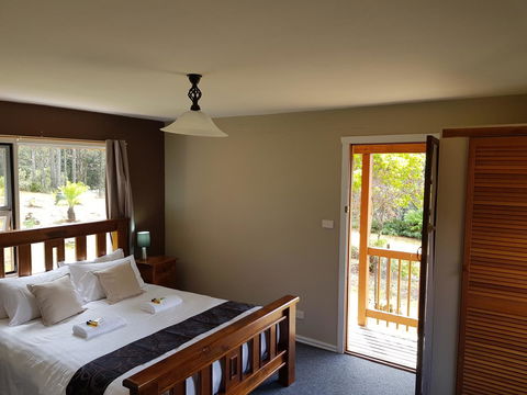 Cradle Alpine Retreat - Accommodation Daintree 24