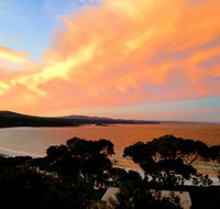 DOLPHIN LOOKOUT COTTAGE - amazing views of the Bay of Fires - Accommodation Daintree