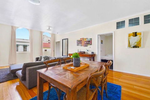 Launceston CBD Abode - Accommodation Daintree 0