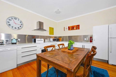 Launceston CBD Abode - Accommodation Daintree 2