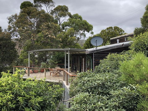 HIDDEN HAVEN Binalong Bay - Accommodation Daintree 0