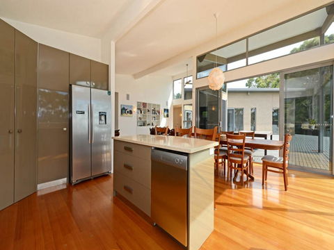 Cloudy Bay Lagoon Estate - Accommodation Daintree 8