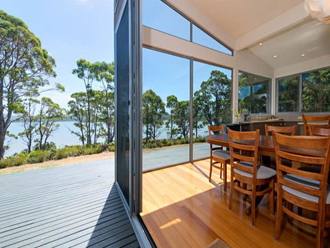 Cloudy Bay Lagoon Estate - Accommodation Daintree 9