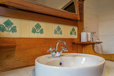 Gorgeous Hobart Accommodation - Park On Park - New Town - Accommodation Daintree 38