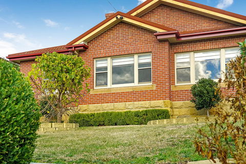 Gorgeous Hobart Accommodation - Park On Park - New Town - Accommodation Daintree 1