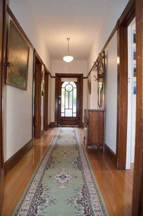 Gorgeous Hobart Accommodation - Park On Park - New Town - Accommodation Daintree 7