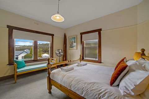 Gorgeous Hobart Accommodation - Park On Park - New Town - Accommodation Daintree 26