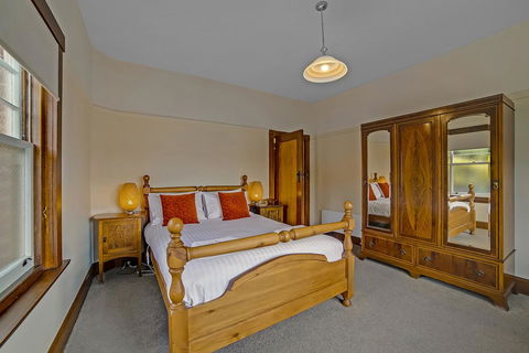 Gorgeous Hobart Accommodation - Park On Park - New Town - Accommodation Daintree 25