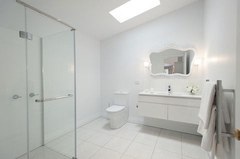 White Dove Cottage Bed And Breakfast - Accommodation Daintree 4