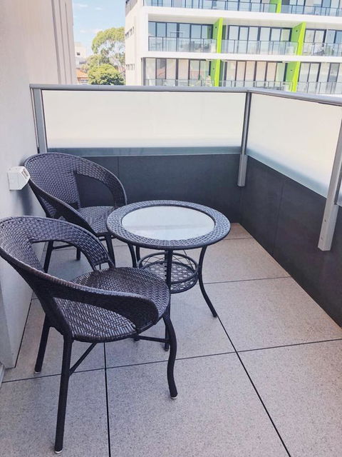Poplar Box Hill Apartment - Accommodation Daintree 11