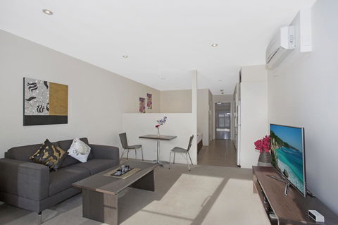 Astra Apartments Glen Waverley @Springvale RD - Accommodation Daintree 13