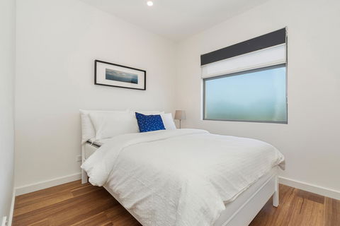 Rosewater Townhouses Dromana - Accommodation Daintree 21