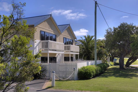 Boathouse Resort Studios And Suites - Accommodation Daintree 22