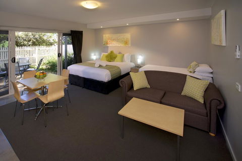 Boathouse Resort Studios And Suites - Accommodation Daintree 11