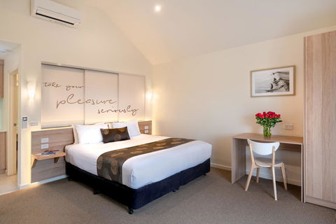 Boathouse Resort Studios And Suites - Accommodation Daintree 2