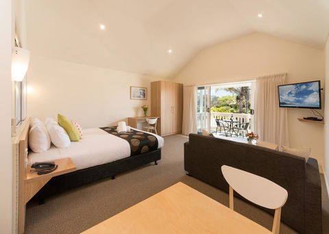 Boathouse Resort Studios And Suites - Accommodation Daintree 27