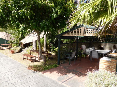 The Balnarring Motel - Accommodation Daintree 3