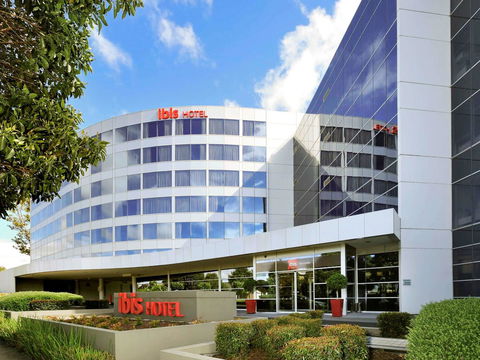 Ibis Melbourne - Glen Waverley - Accommodation Daintree 0