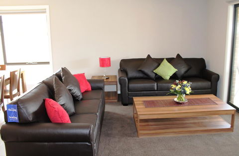 Atarhi Villas - Melbourne - Accommodation Daintree 1