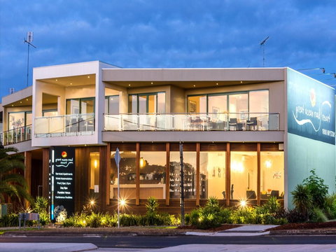 Great Ocean Road Resort - Accommodation Daintree 0