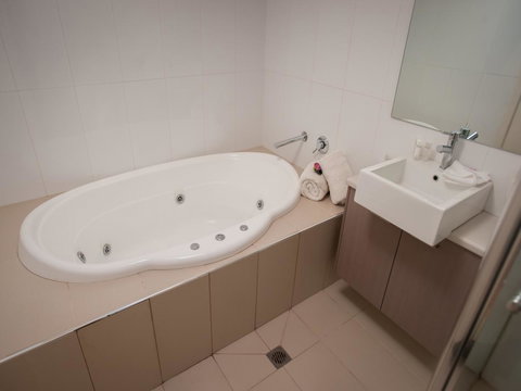 Great Ocean Road Resort - Accommodation Daintree 22