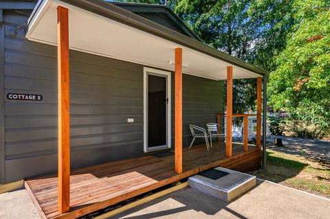 Bright Riverside Holiday Park - Accommodation Daintree 25