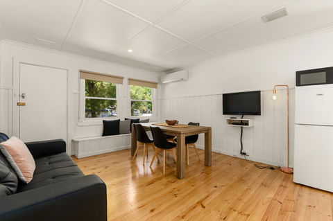 Bright Riverside Holiday Park - Accommodation Daintree 28