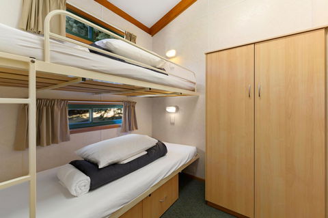 Bright Riverside Holiday Park - Accommodation Daintree 18