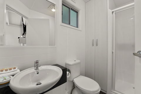 Bright Riverside Holiday Park - Accommodation Daintree 32