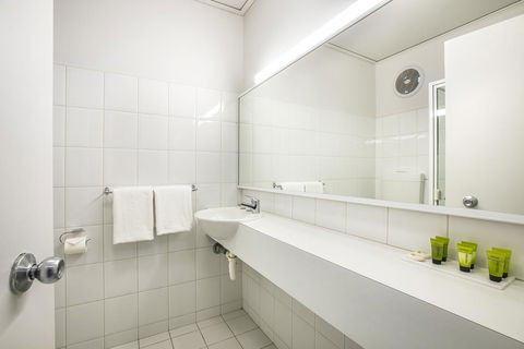 Nightcap At Matthew Flinders Hotel - Accommodation Daintree 16