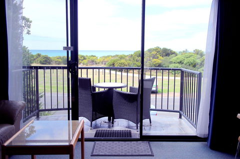 Apollo Bay Waterfront Motor Inn - Accommodation Daintree 27