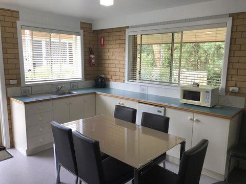 Port Campbell Parkview Motel & Apartments - Accommodation Daintree 12