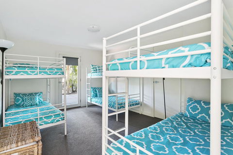 Front Beach House - Accommodation Daintree 21