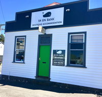 54 on Bank - Accommodation Daintree