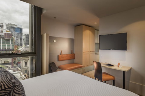 Brady Hotels Central Melbourne - Accommodation Daintree 5