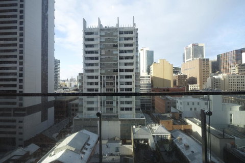 Mono Apartments On La Trobe Street - Accommodation Daintree 17