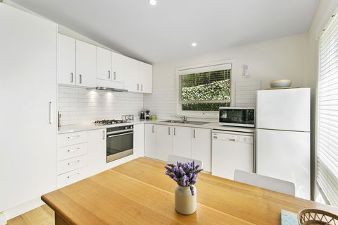 Bilinga Cottages - Accommodation Daintree 6