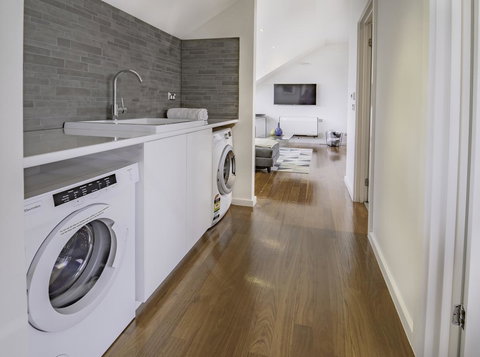 Bayview Loft - Accommodation Daintree 5