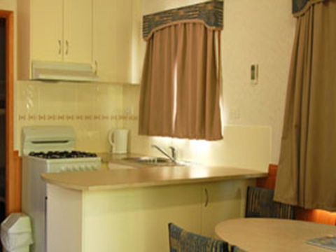 Tasman Holiday Parks - Geelong - Accommodation Daintree 17