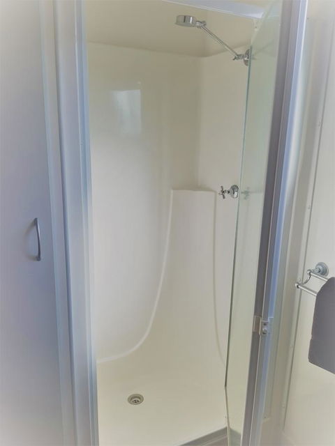 Tasman Holiday Parks - Geelong - Accommodation Daintree 6