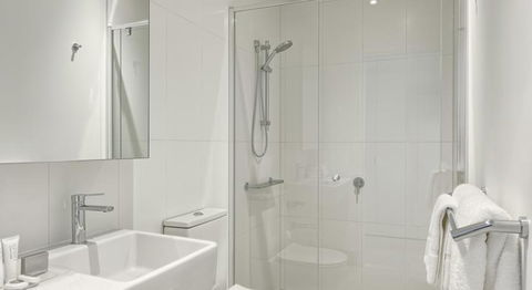 Experience Platinum Hotel Apartments - Accommodation Daintree 24
