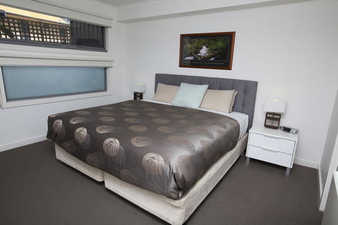 7 Falls Apartments - Accommodation Daintree 24