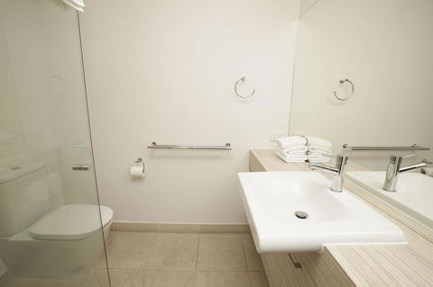 7 Falls Apartments - Accommodation Daintree 18