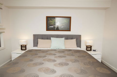 7 Falls Apartments - Accommodation Daintree 23