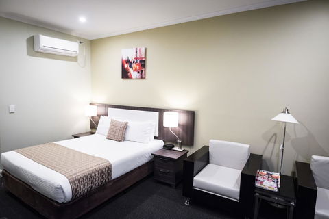 Best Western Melbourne Airport - Accommodation Daintree 25