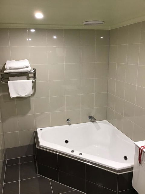 Best Western Melbourne Airport - Accommodation Daintree 2