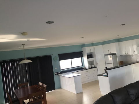 Heyfield Motel And Apartments - Accommodation Daintree 44