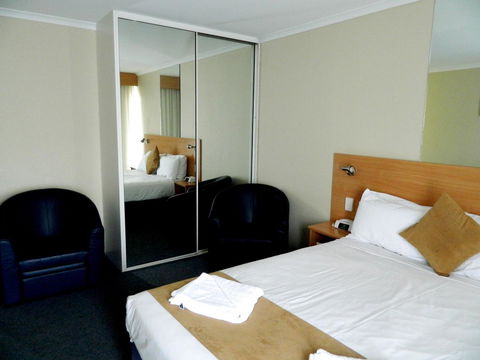 Ciloms Airport Lodge - Accommodation Daintree 37