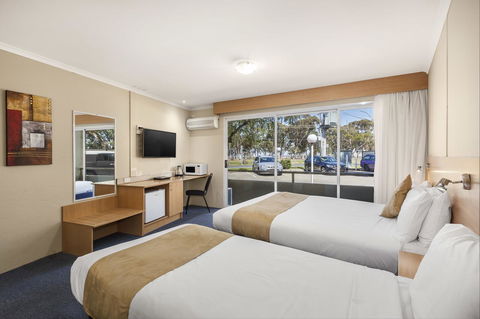 Ciloms Airport Lodge - Accommodation Daintree 31