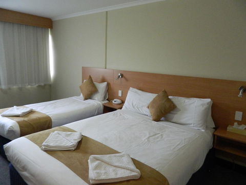 Ciloms Airport Lodge - Accommodation Daintree 23